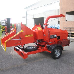 Tocator de crengi si resturi vegetale CARAVAGGI, max. 25 cm, motorizare Kohler-LOMBARDINI KDI 2504 M - model CIPPO25_KDI 2504 M